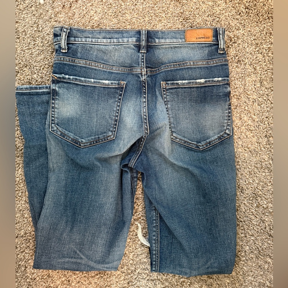Express Girlfriend High Rise Jeans - Picture 4 of 13